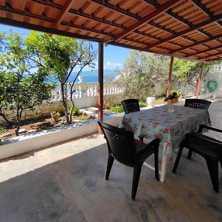 Aris Apartment Sarande Exterior photo